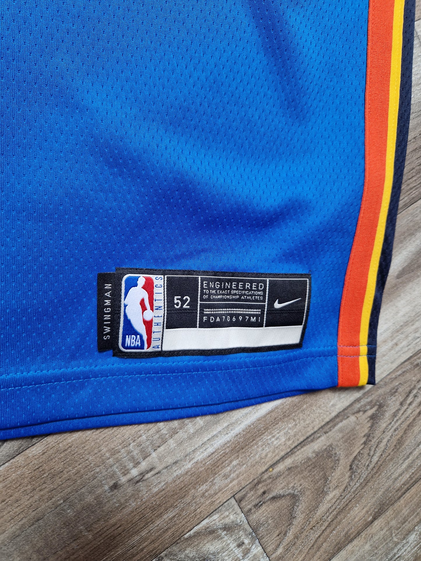 Dennis Schroder Oklahoma City Thunder Jersey Size XL