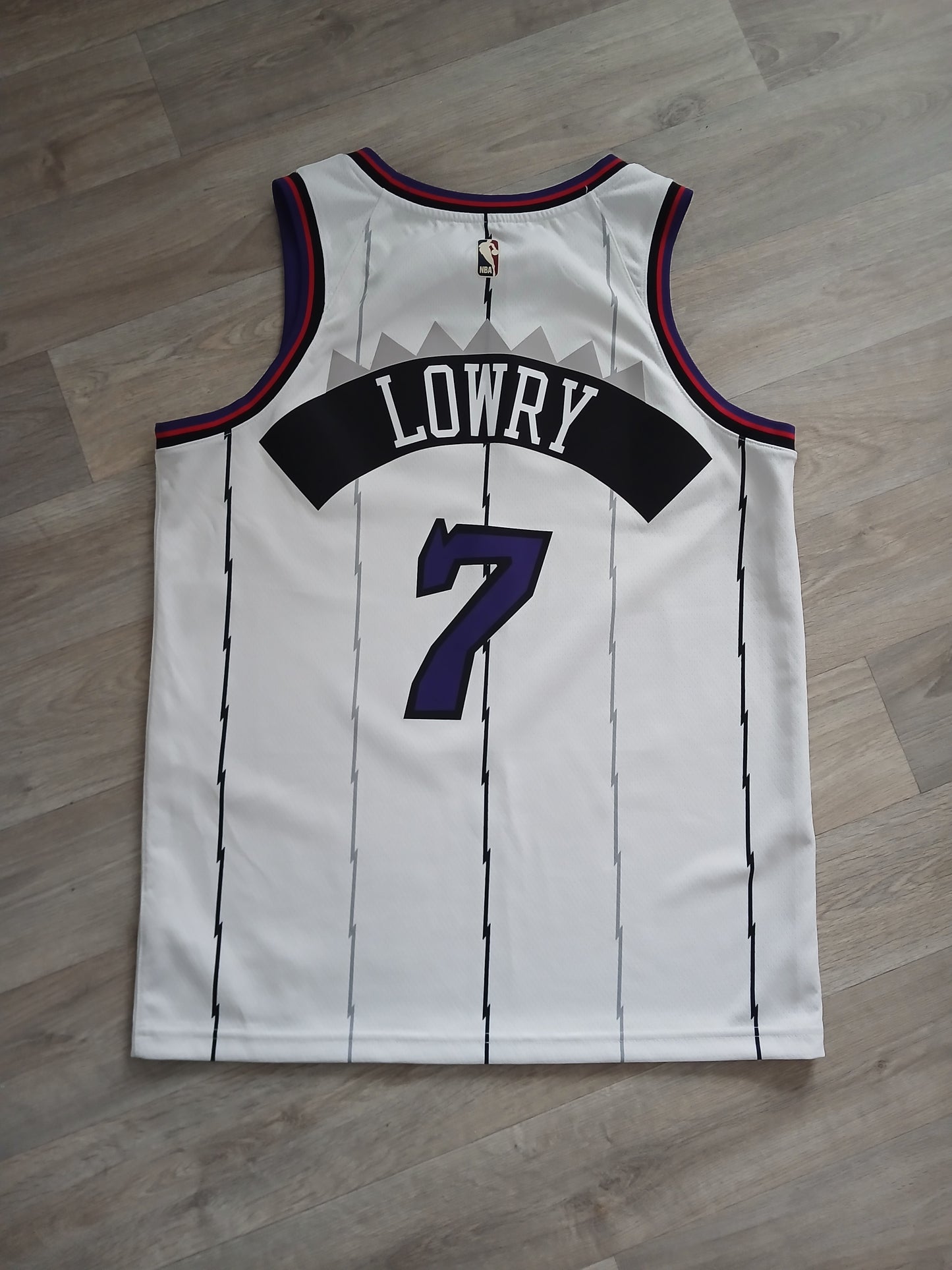 Kyle Lowry Toronto Raptors Jersey Size Large