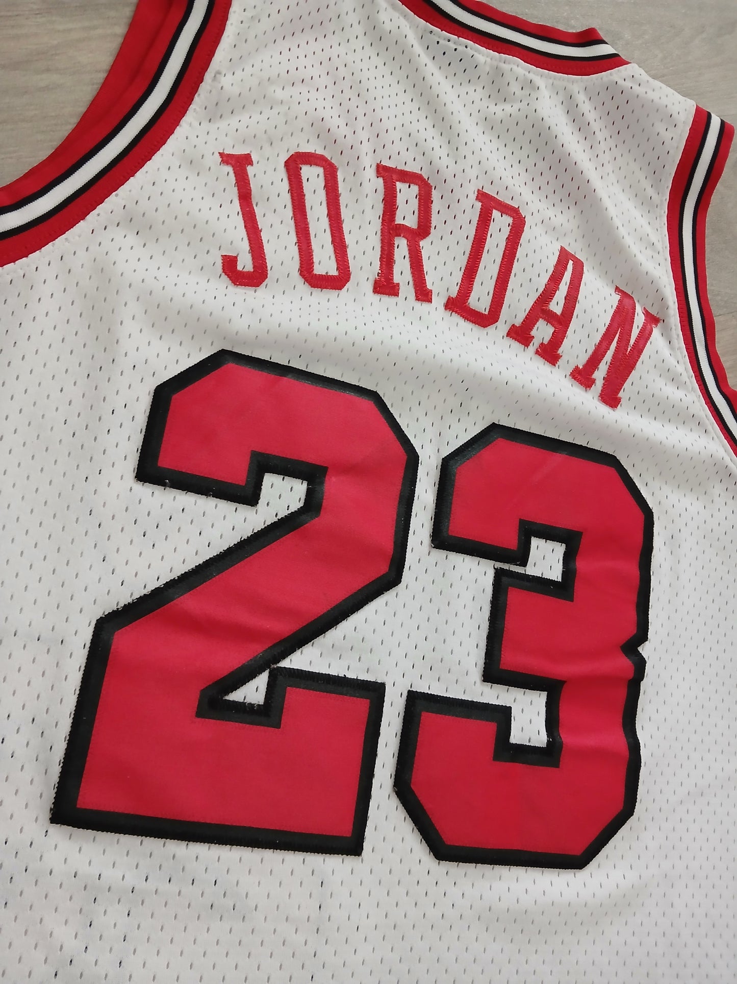 Michael Jordan Chicago Bulls Jersey Size Medium