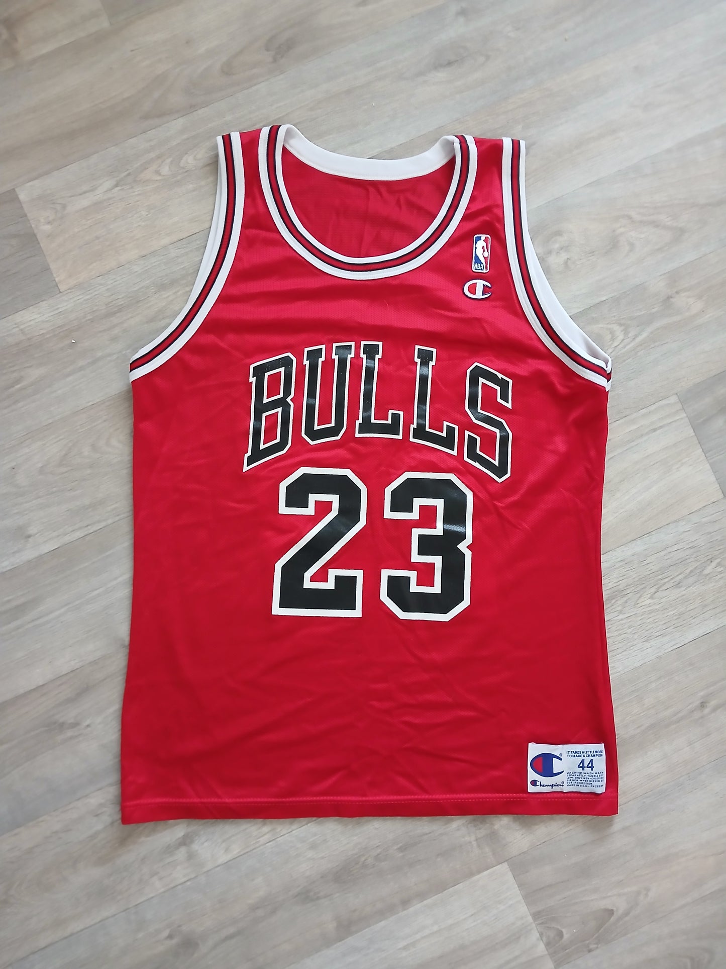 Michael Jordan Chicago Bulls Jersey Size Large