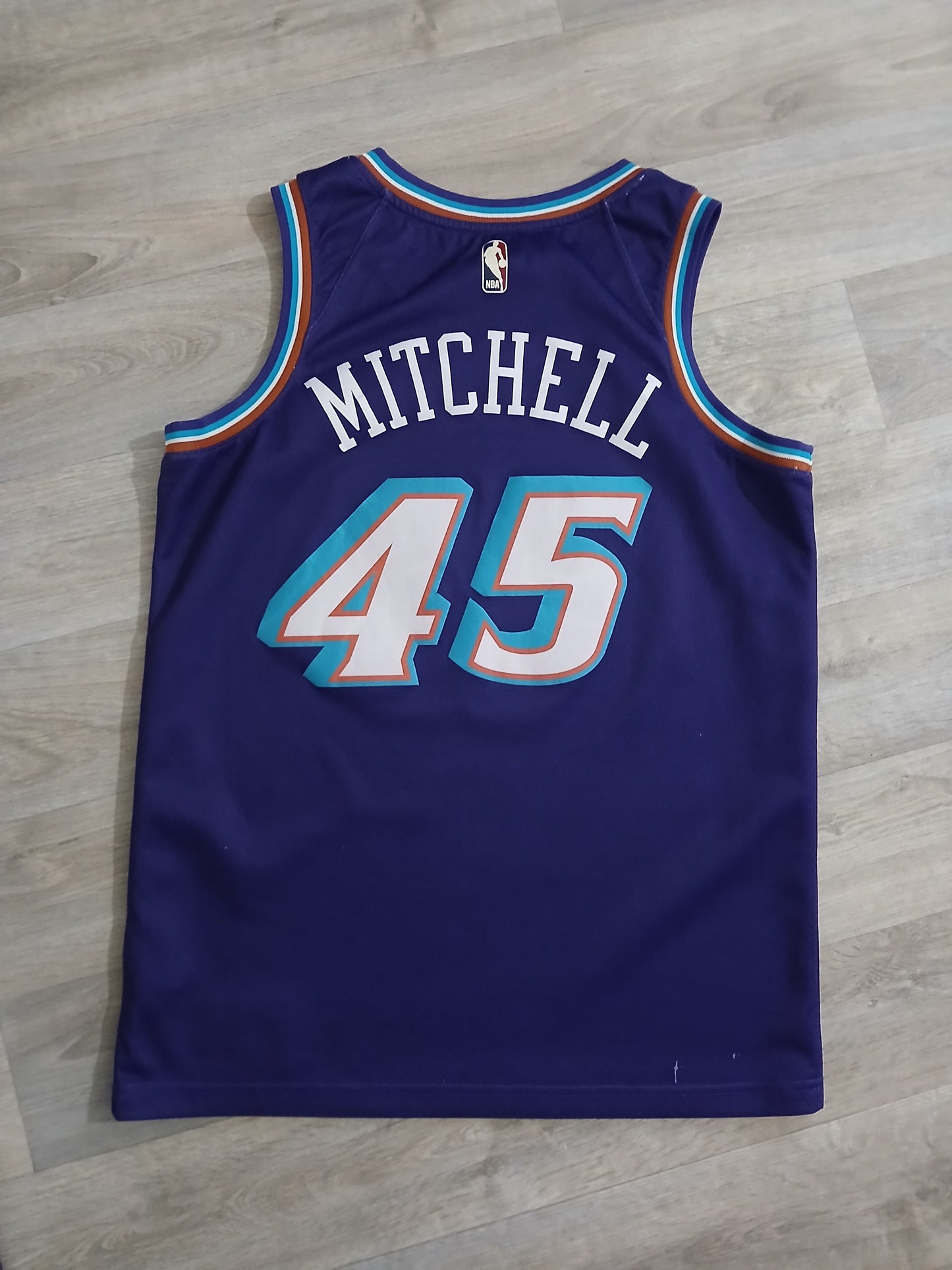 Donovan Mitchell Utah Jazz Jersey Size Medium