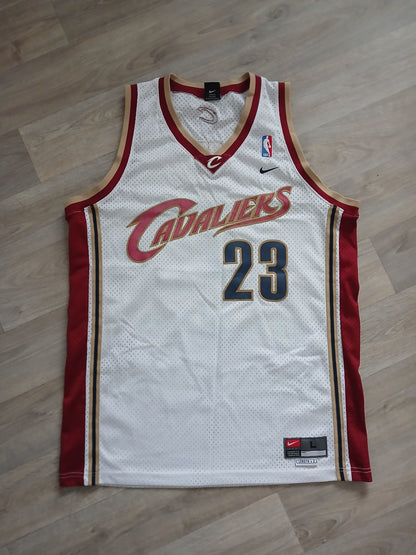 LeBron James Cleveland Cavaliers Jersey Size Large