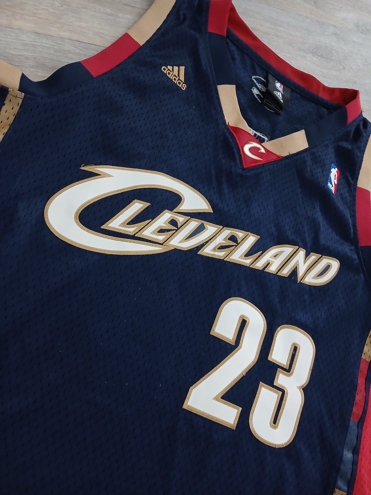 LeBron James Cleveland Cavaliers Jersey Size Large