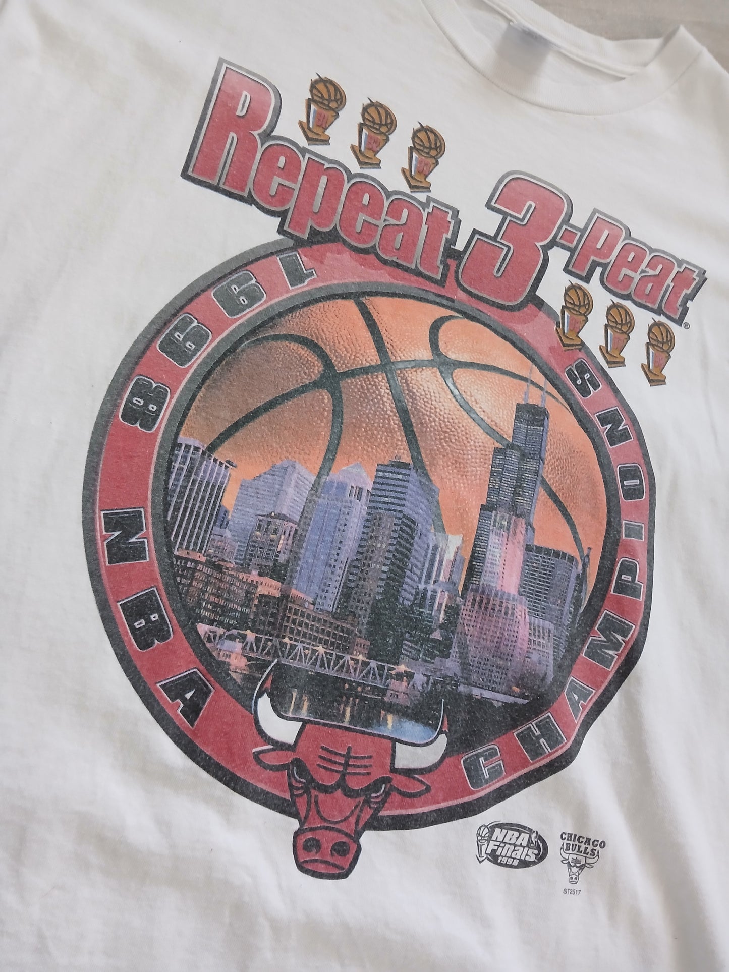 Chicago Bulls T-Shirt Size Large