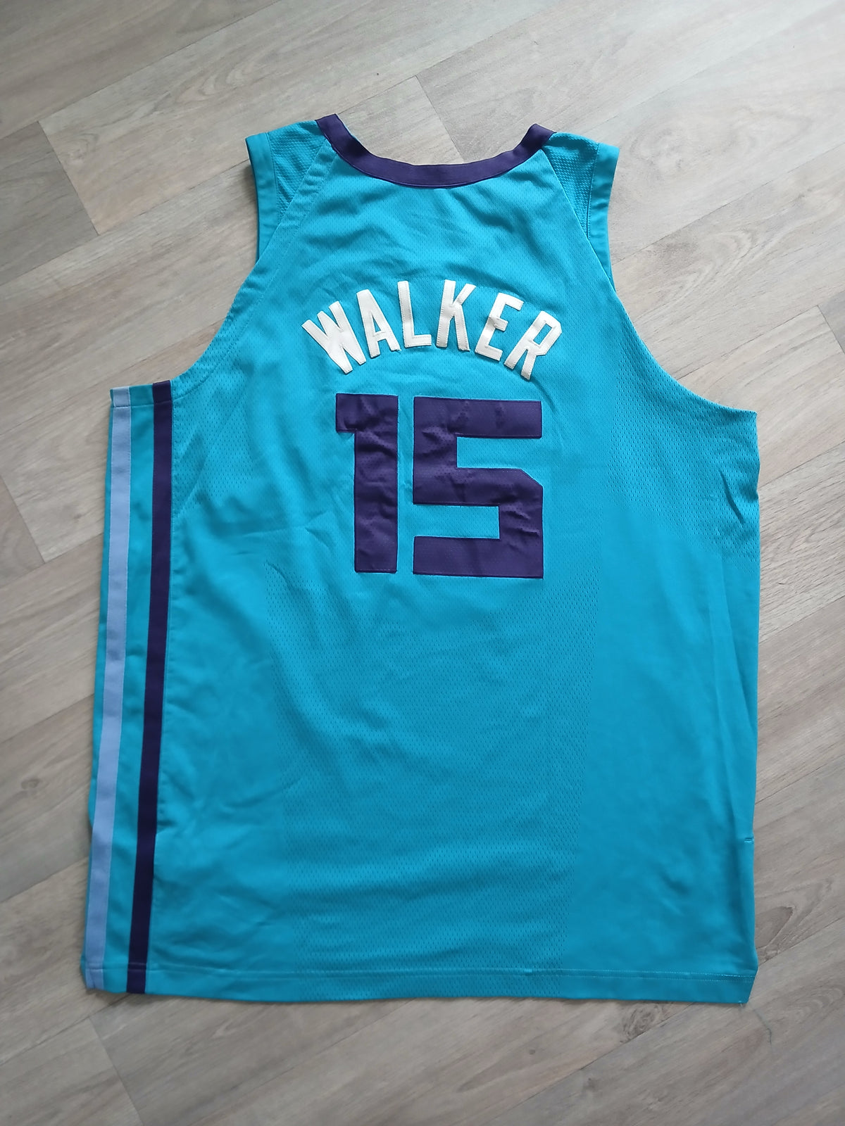 Kemba Walker Authentic Charlotte Hornets Jersey Size XL