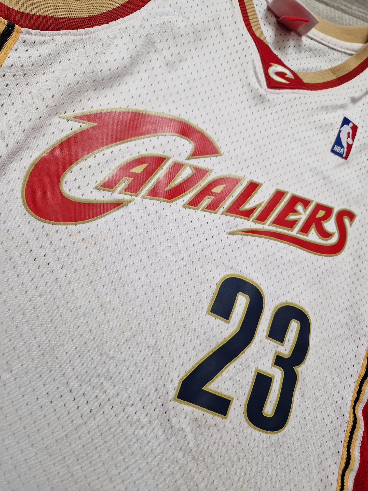 LeBron James Cleveland Cavaliers Jersey Size Medium