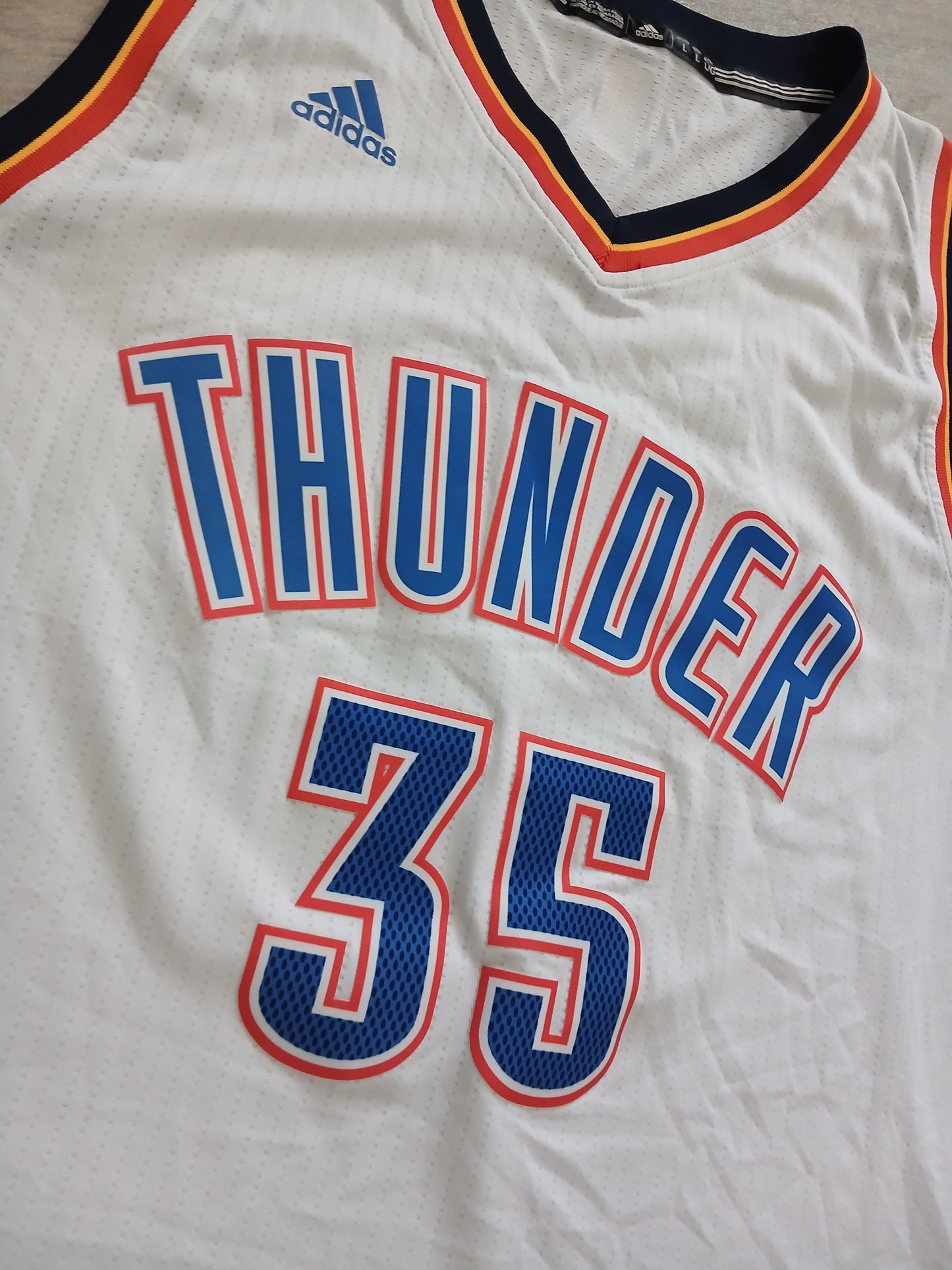 Kevin Durant Oklahoma City Thunder Jersey Size Large