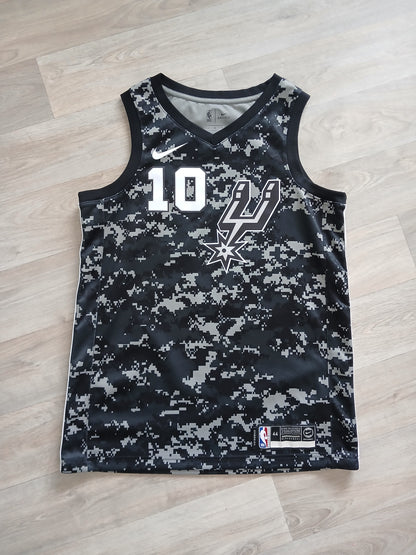 DeMar DeRozan San Antonio Spurs Jersey Size Medium