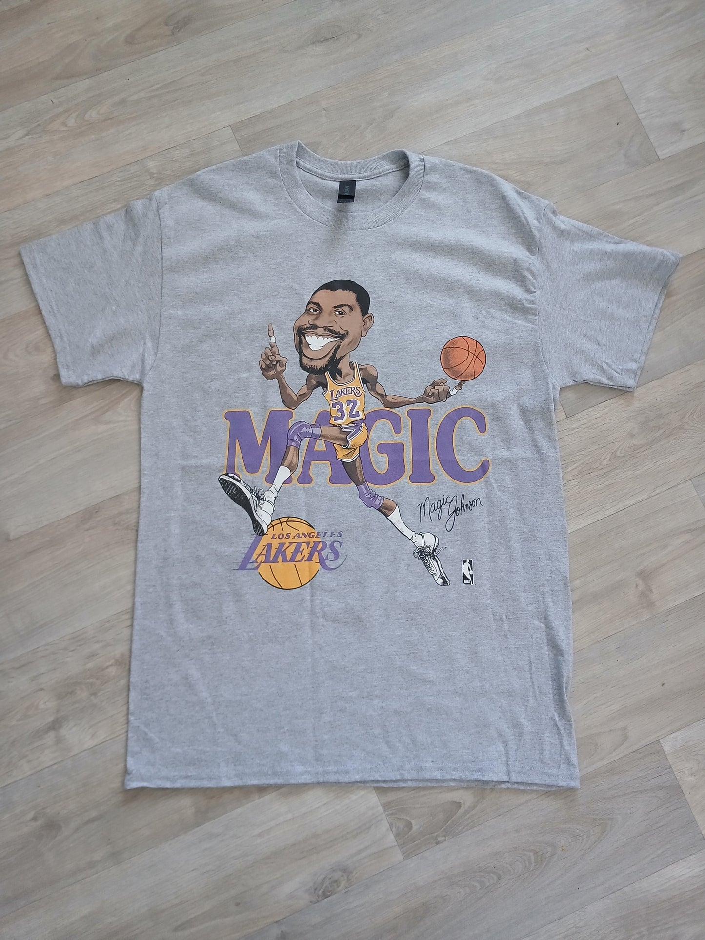 Magic Johnson Los Angeles Lakers T-Shirt Size Medium