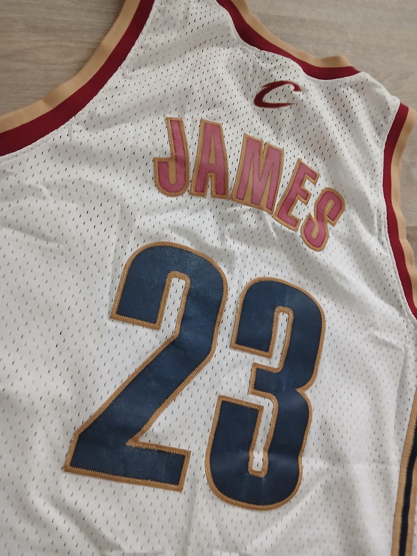 LeBron James Cleveland Cavaliers Jersey Size Large