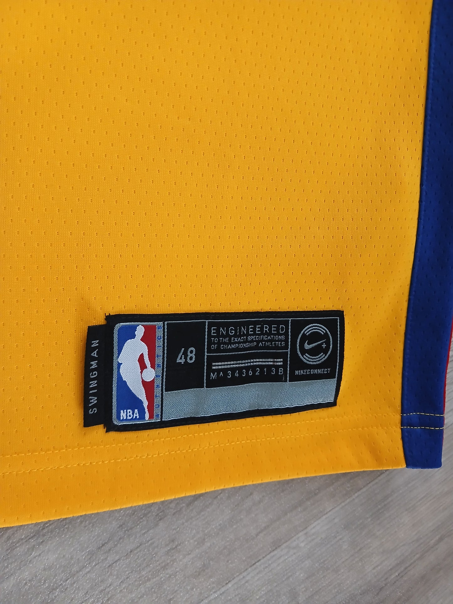Steph Curry Golden State Warriors Jersey Size Large