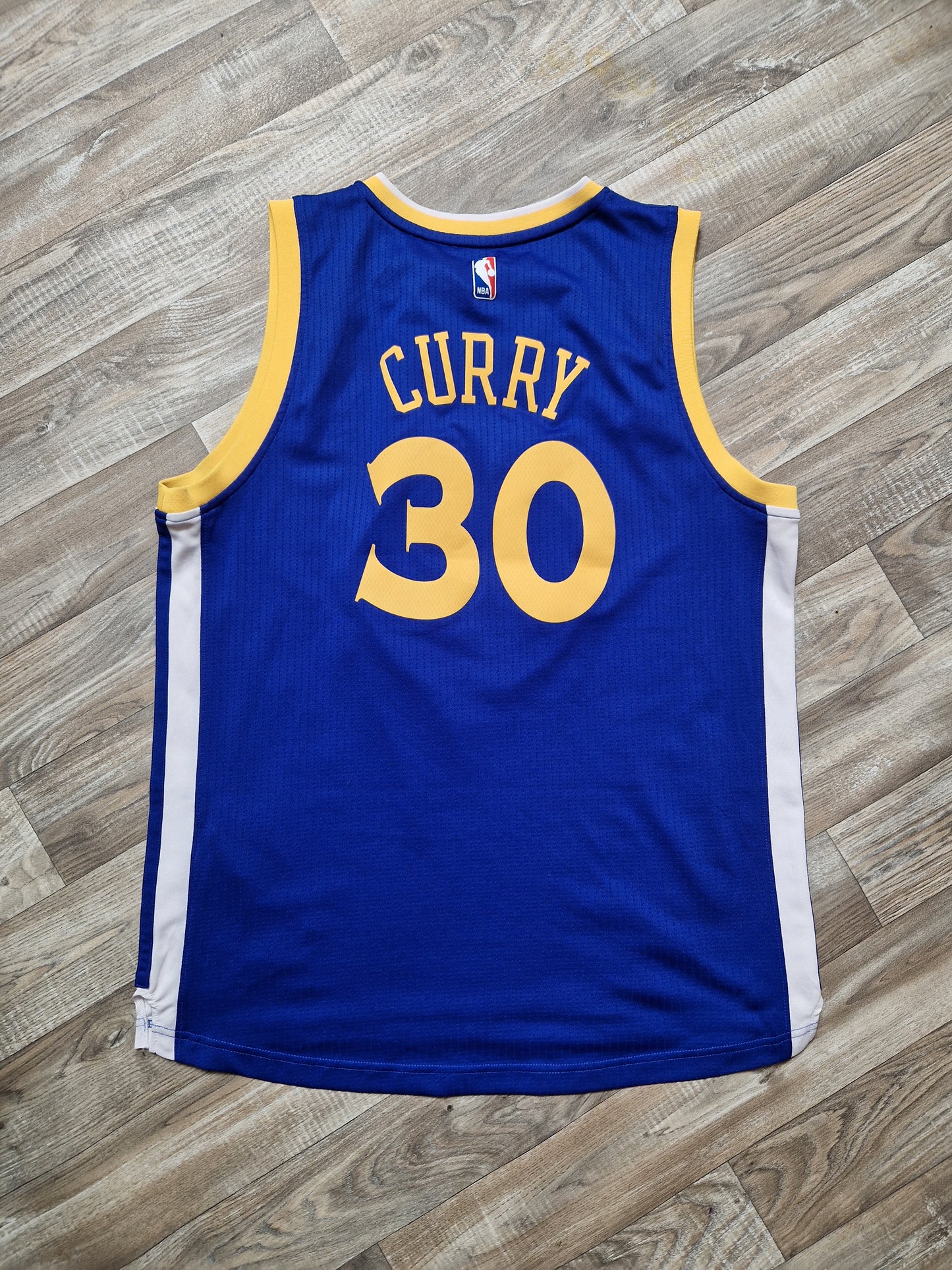 Steph Curry Golden State Warriors Jersey is Large