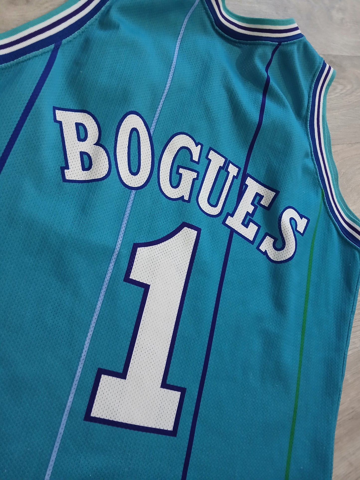 Muggsy Bogues Charlotte Hornets Jersey Size XS