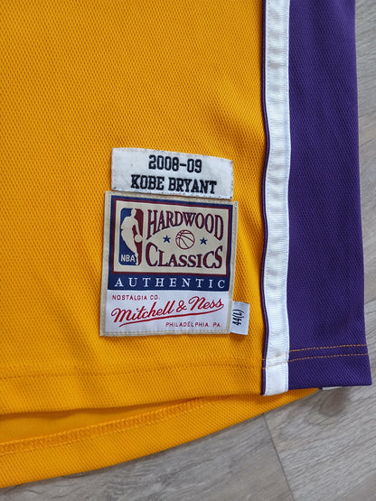 Kobe Bryant Authentic Los Angeles Lakers Jersey Size Large