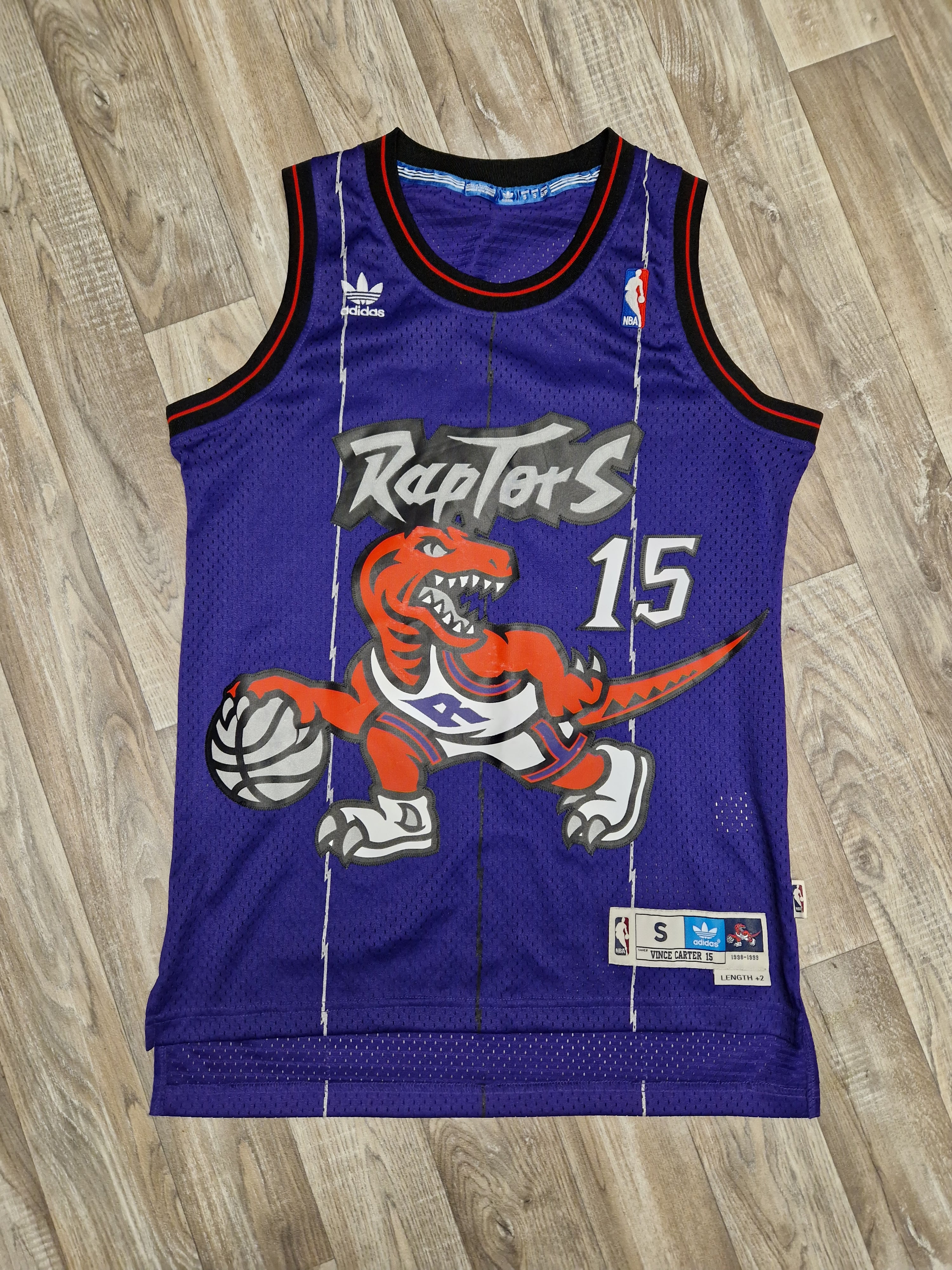 Vince carter raptors jersey sales small