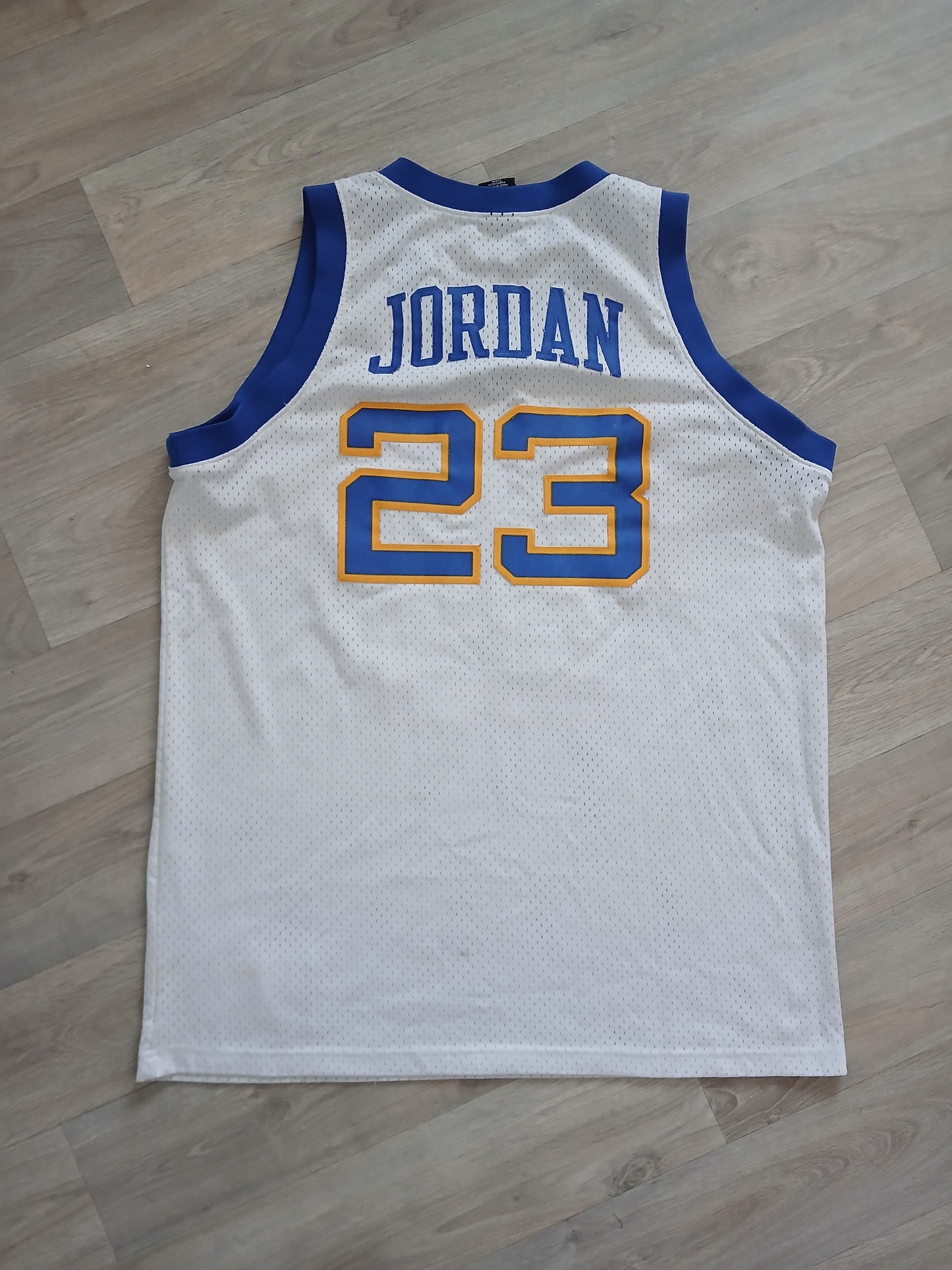 Michael Jordan Laney Bucs Jersey Size Large