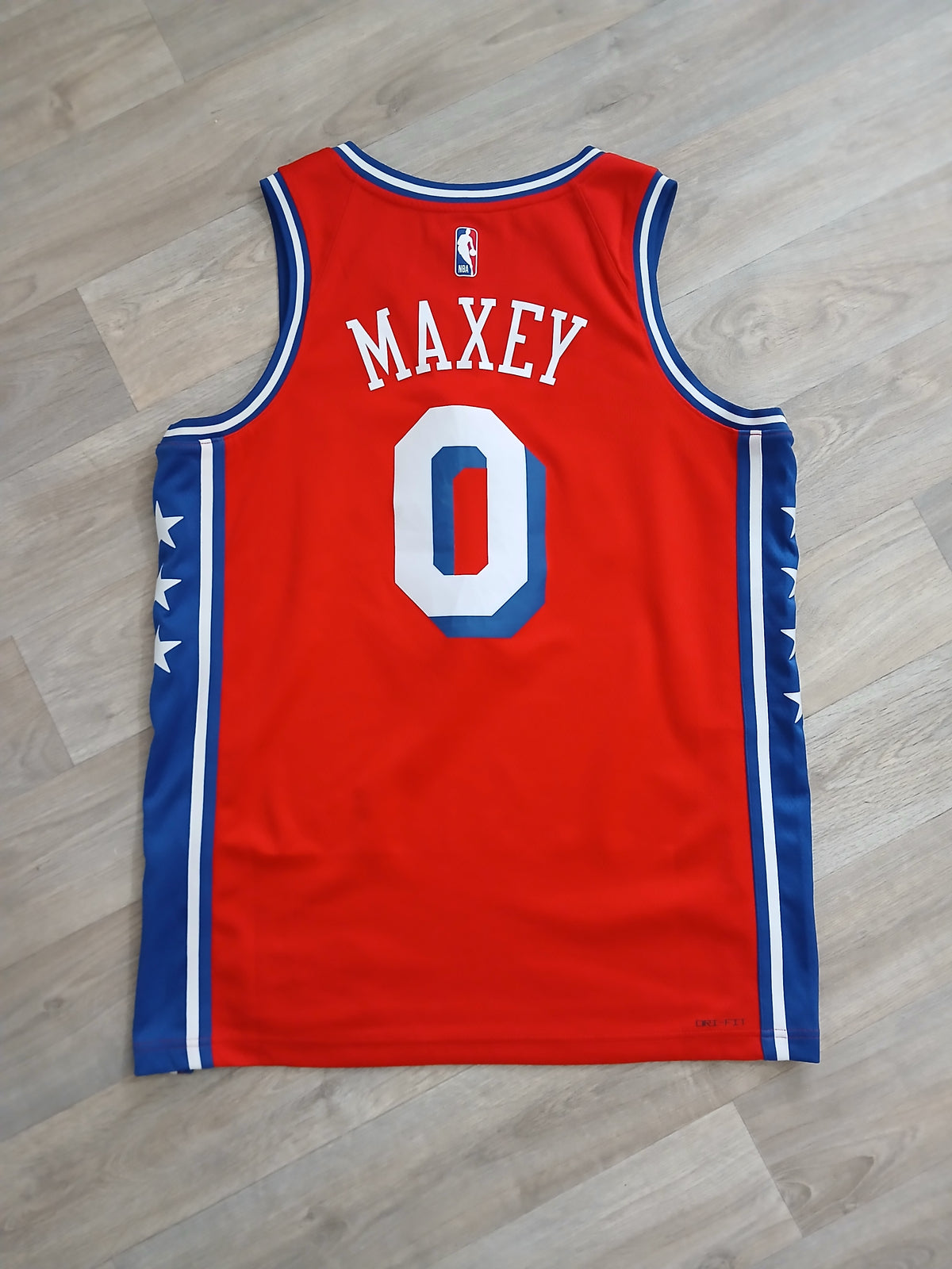 Tyrese Maxey Philadelphia 76ers Jersey Size Large