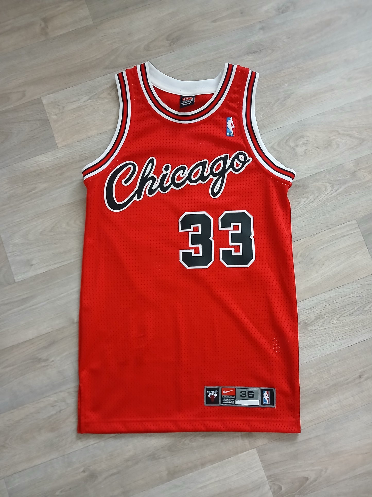 Scottie Pippen Authentic Chicago Bulls Jersey Size Small