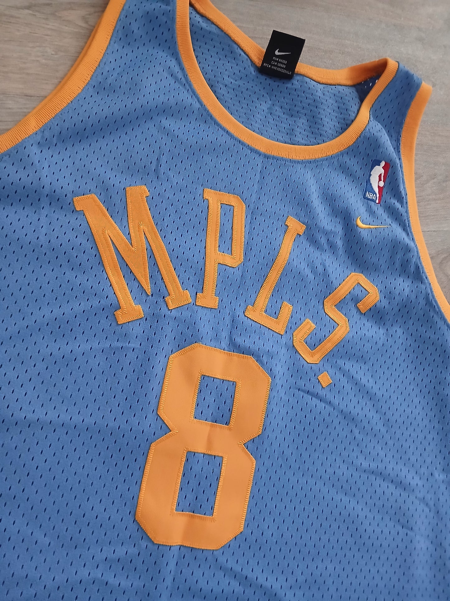 Kobe Bryant Los Angeles Lakers Jersey Size Large