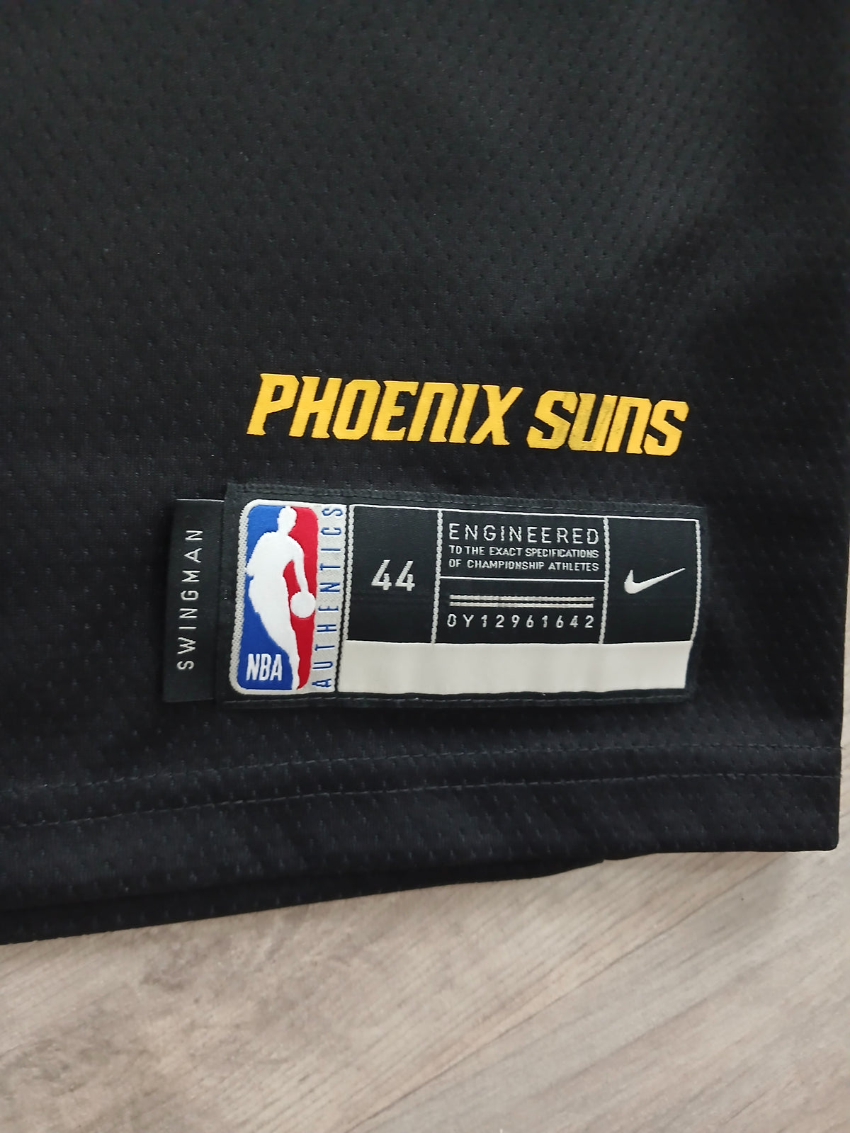 Devin Booker Phoenix Suns Jersey Size Medium
