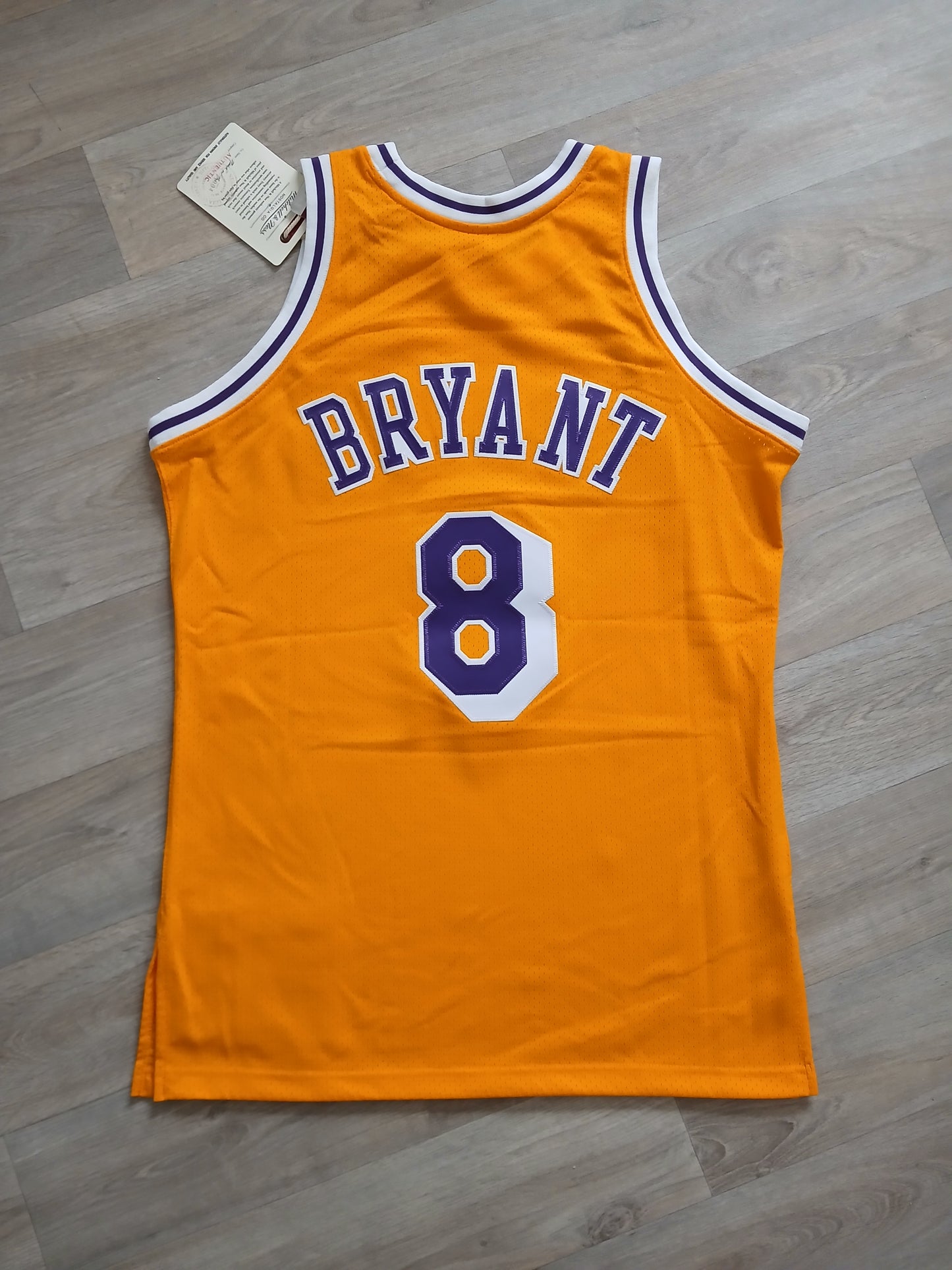 Kobe Bryant Authentic Los Angeles Lakers Jersey Size Medium