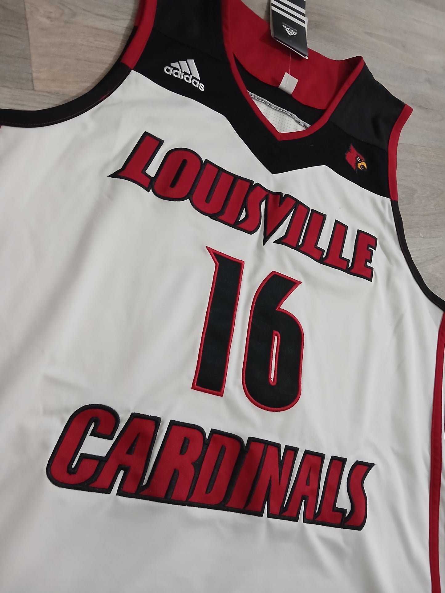 Louisville Cardinals Authentic Jersey Size Large