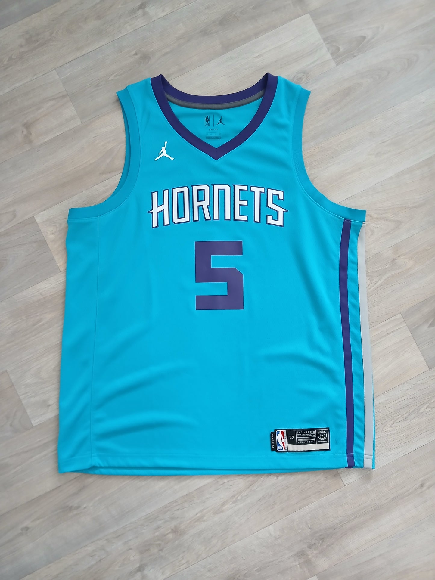 Nicolas Batum Charlotte Hornets Jersey Size XL