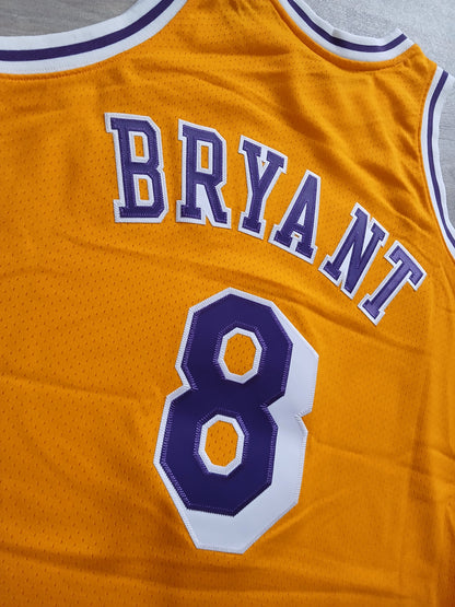 Kobe Bryant Authentic Los Angeles Lakers Jersey Size Medium