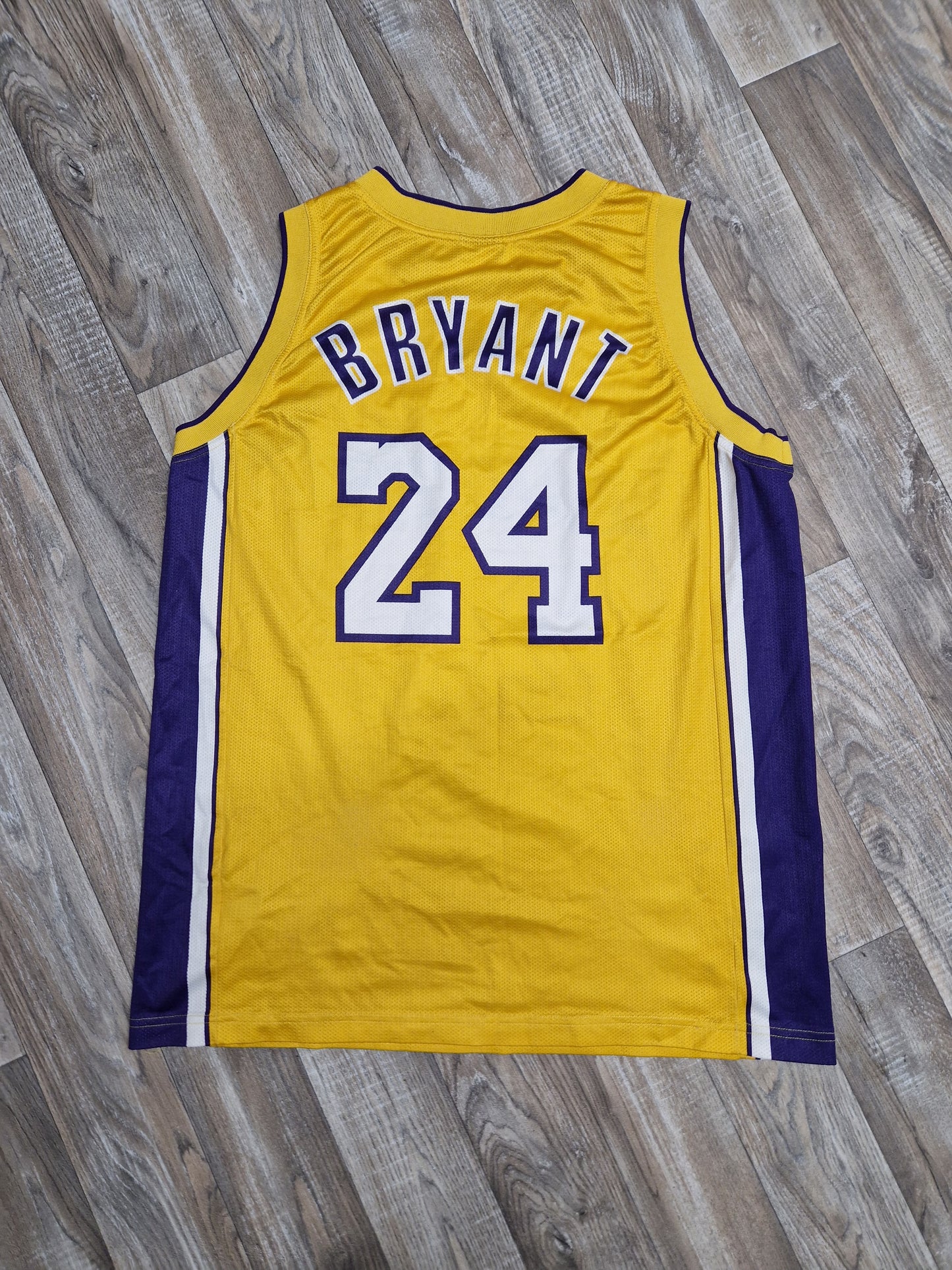 Kobe Bryant Los Angeles Lakers Jersey Size Large