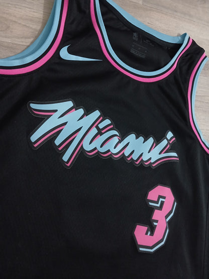 Dwyane Wade Miami Heat Jersey Size Medium
