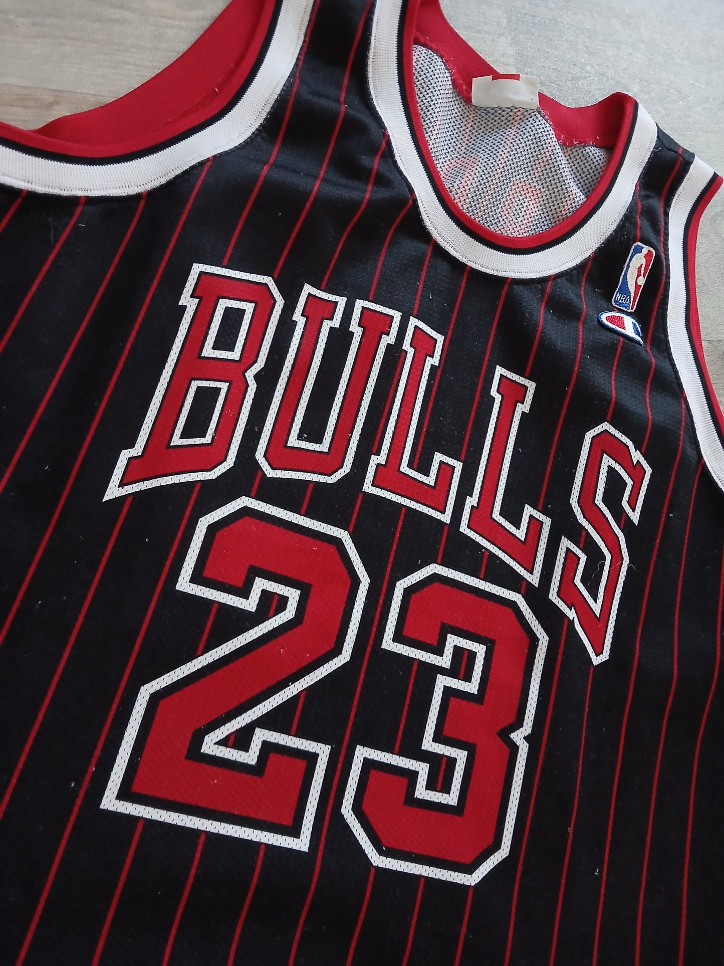 Michael Jordan Chicago Bulls Jersey Size Medium