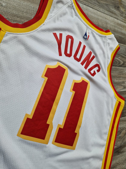 Trae Young Atlanta Hawks Jersey Size Medium