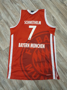 Philipp Schwethelm Bayern Munchen Jersey Size Medium