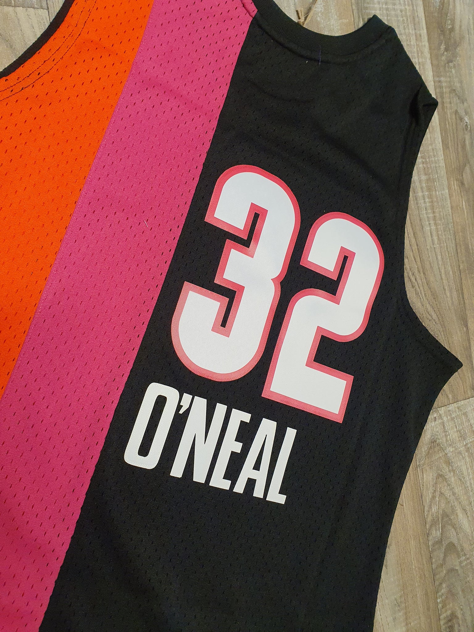 Shaquille O'neal Miami Heat 2005-06 Authentic Signed Mitchell