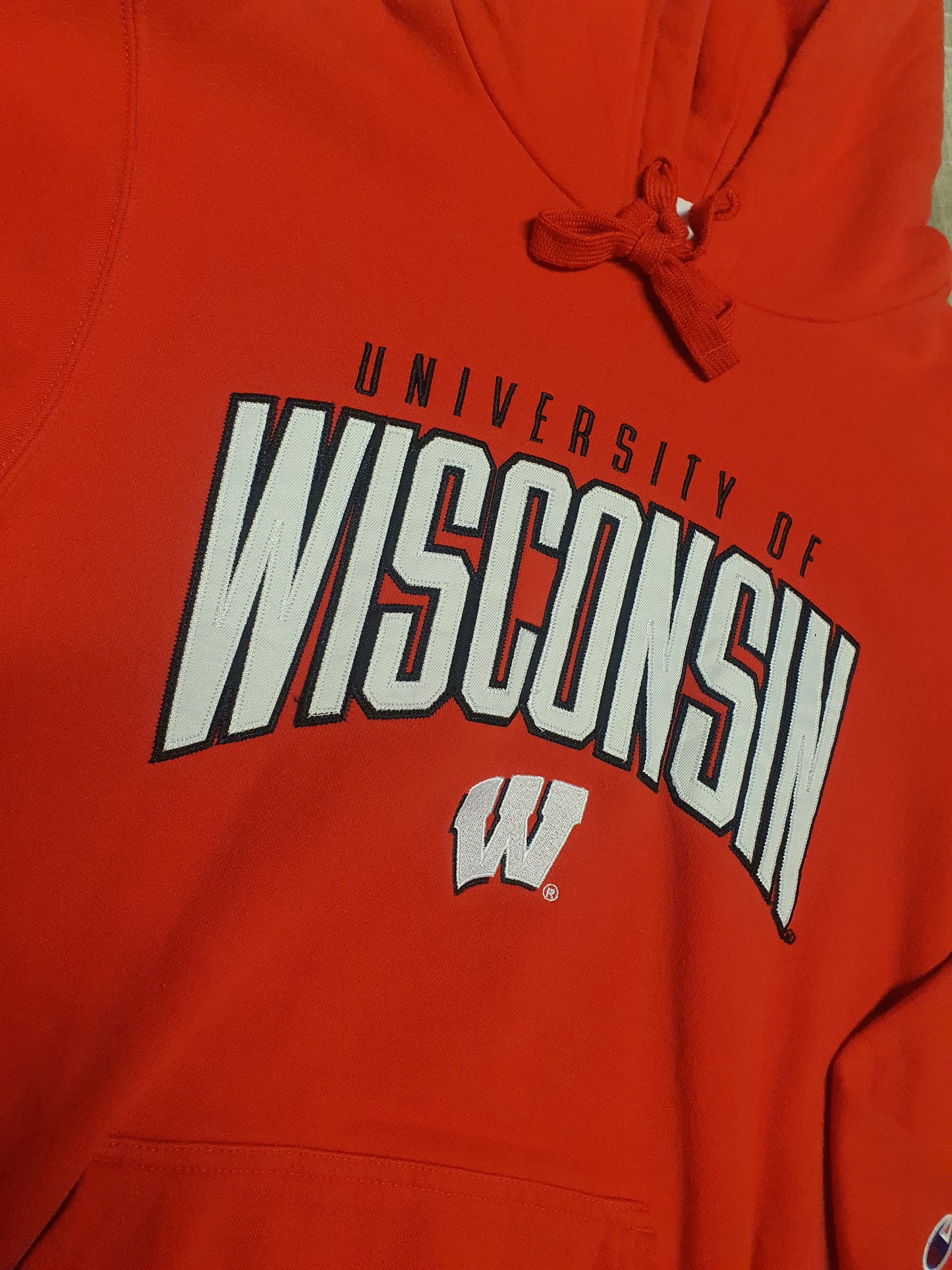 University of Wisconsin Sweater Hoodie Size Small