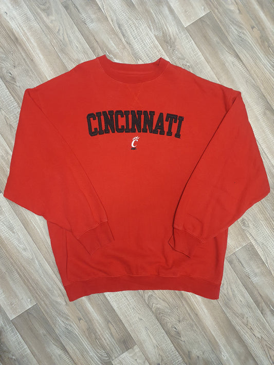 Cincinnati Bearcats Sweater Size XL