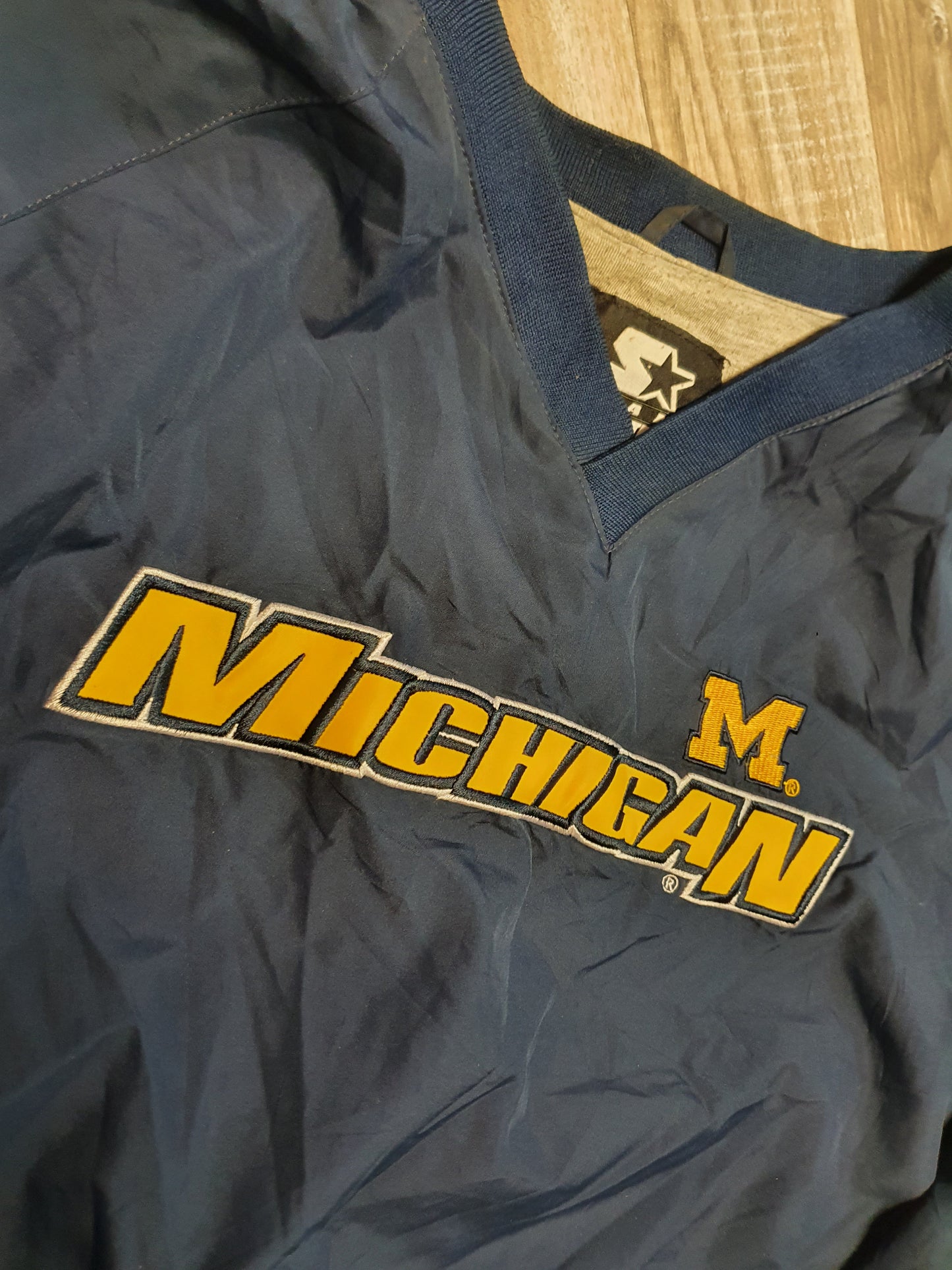 Michigan Wolverines Warm Up Size XL