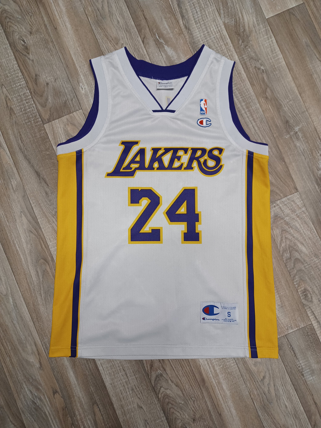 Kobe Bryant Los Angeles Lakers Jersey Size Small