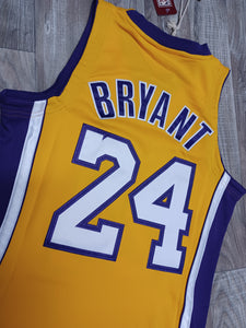 Kobe Bryant Authentic Los Angeles Lakers Jersey Size Small