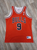 Load image into Gallery viewer, Luol Deng Chicago Bulls Jersey Size Large