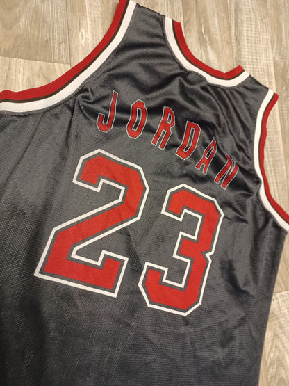 Michael Jordan Chicago Bulls Jersey Size Large