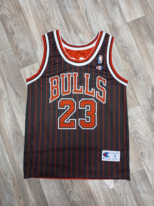 Michael Jordan Reversible Chicago Bulls Jersey Size Small