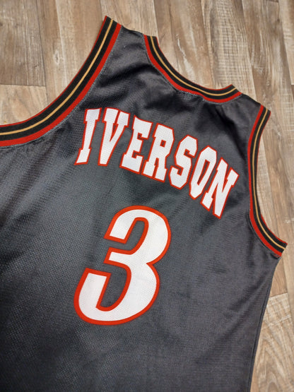 Allen Iverson Philadelphia 76ers Size Medium