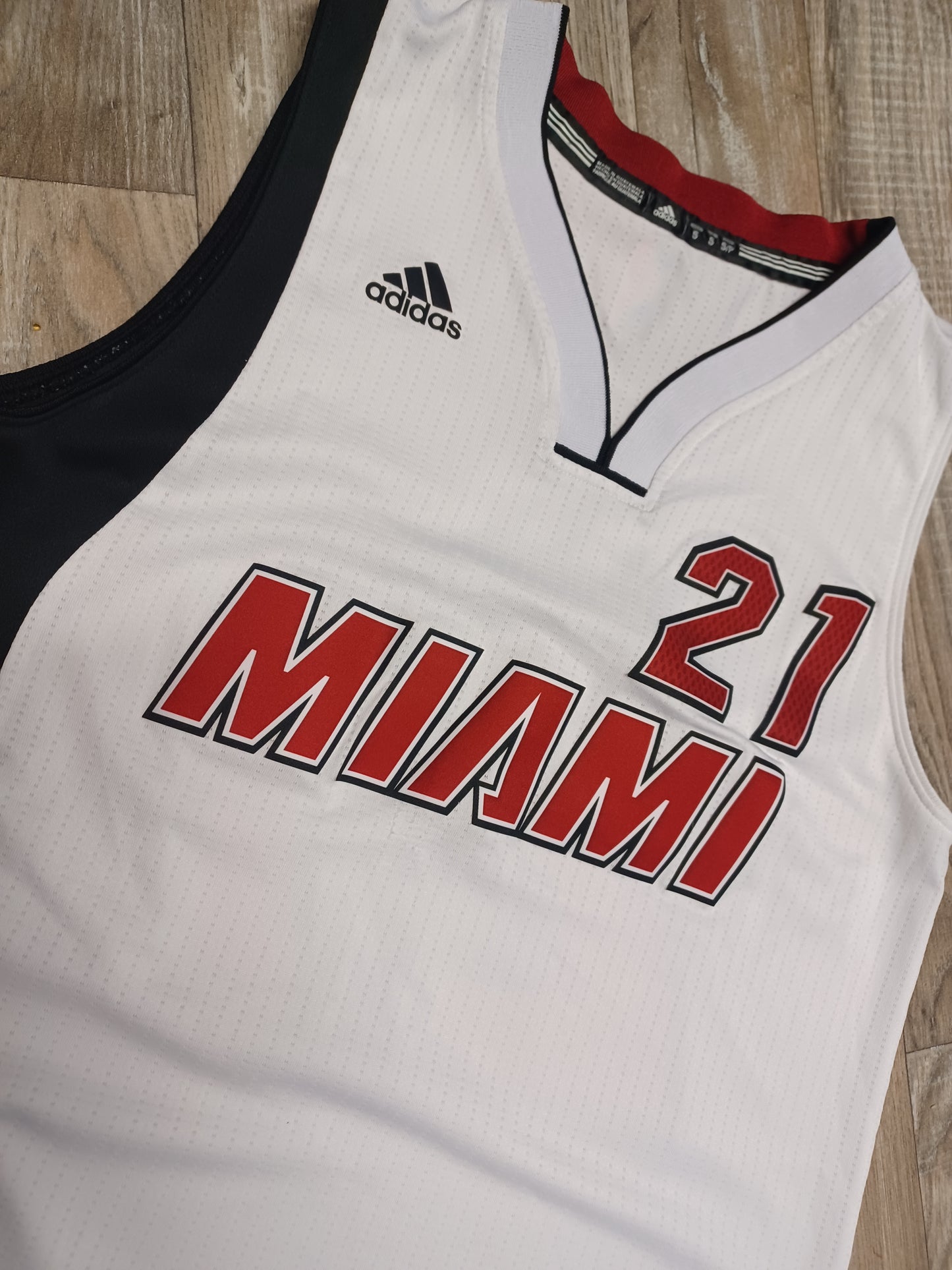 Hassan Whiteside Miami Heat Jersey Size Smapl