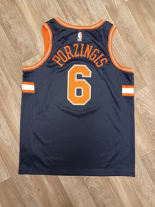 Kristaps Porzingis New York Knicks Jersey Size Large