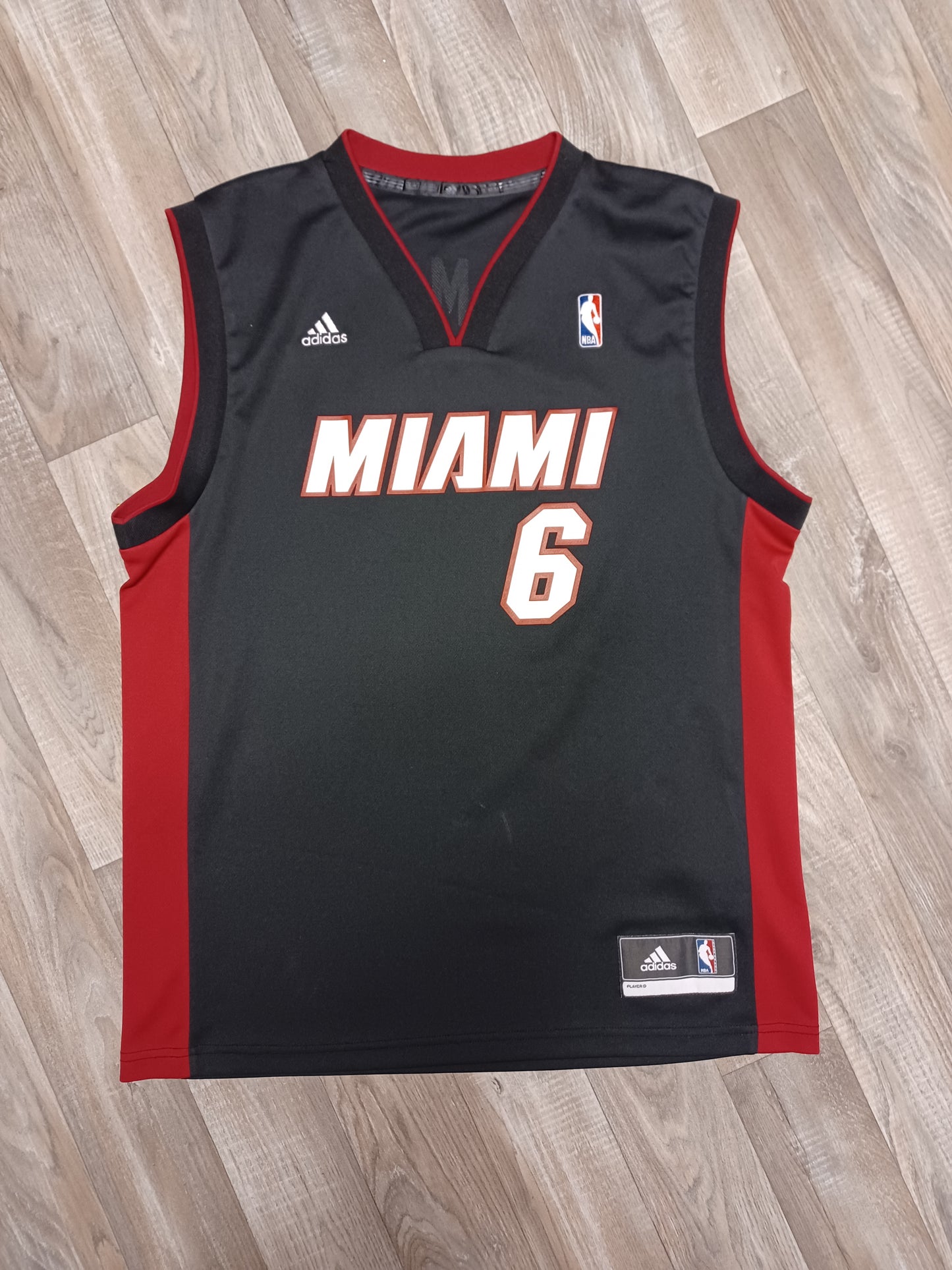 LeBron James Miami Heat Jersey Size Medium