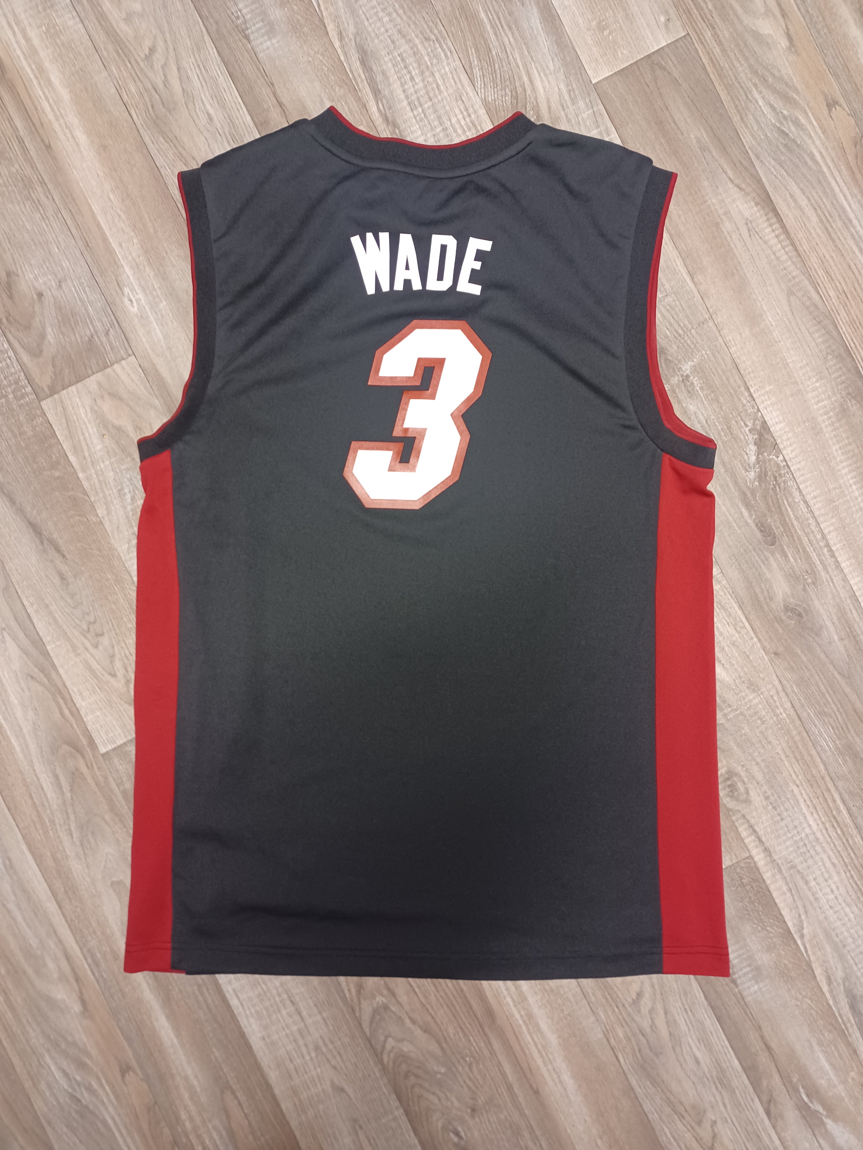 Dwyane Wade Miami Heat Jersey Size Medium The Throwback Store