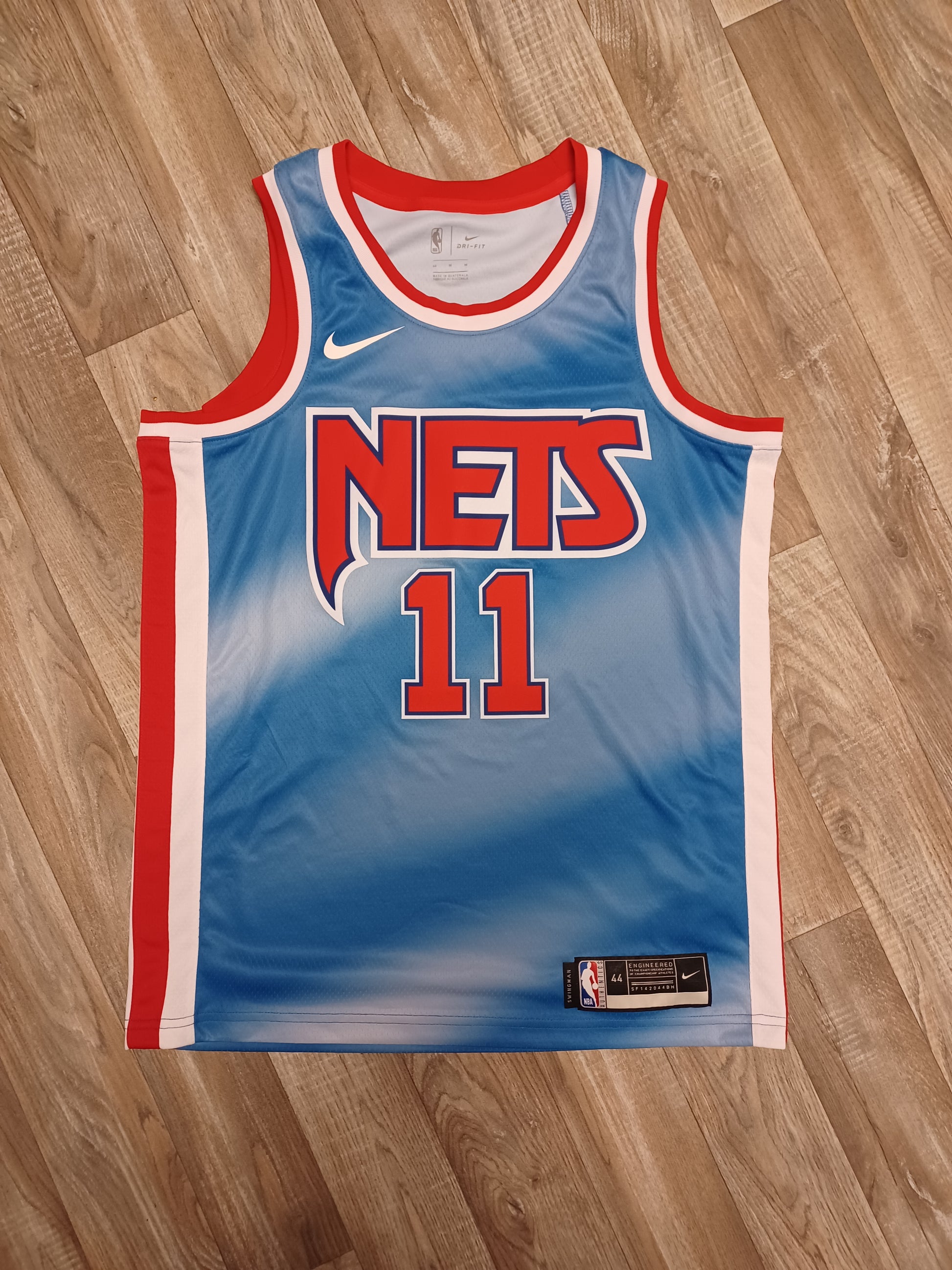 Kyrie Irving Brooklyn Nets Jersey Size Medium – The Throwback Store