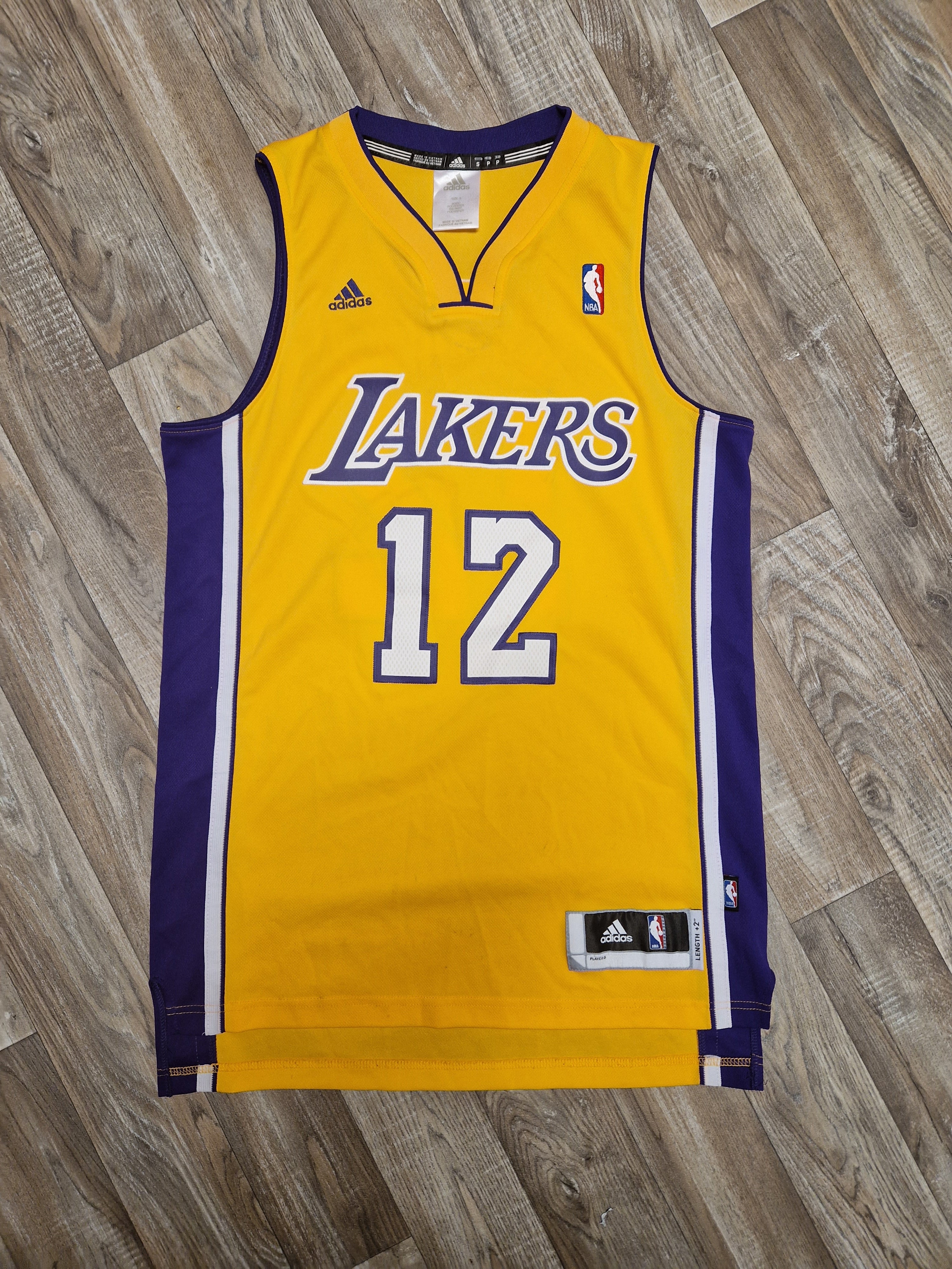 Dwight howard lakers jersey number on sale