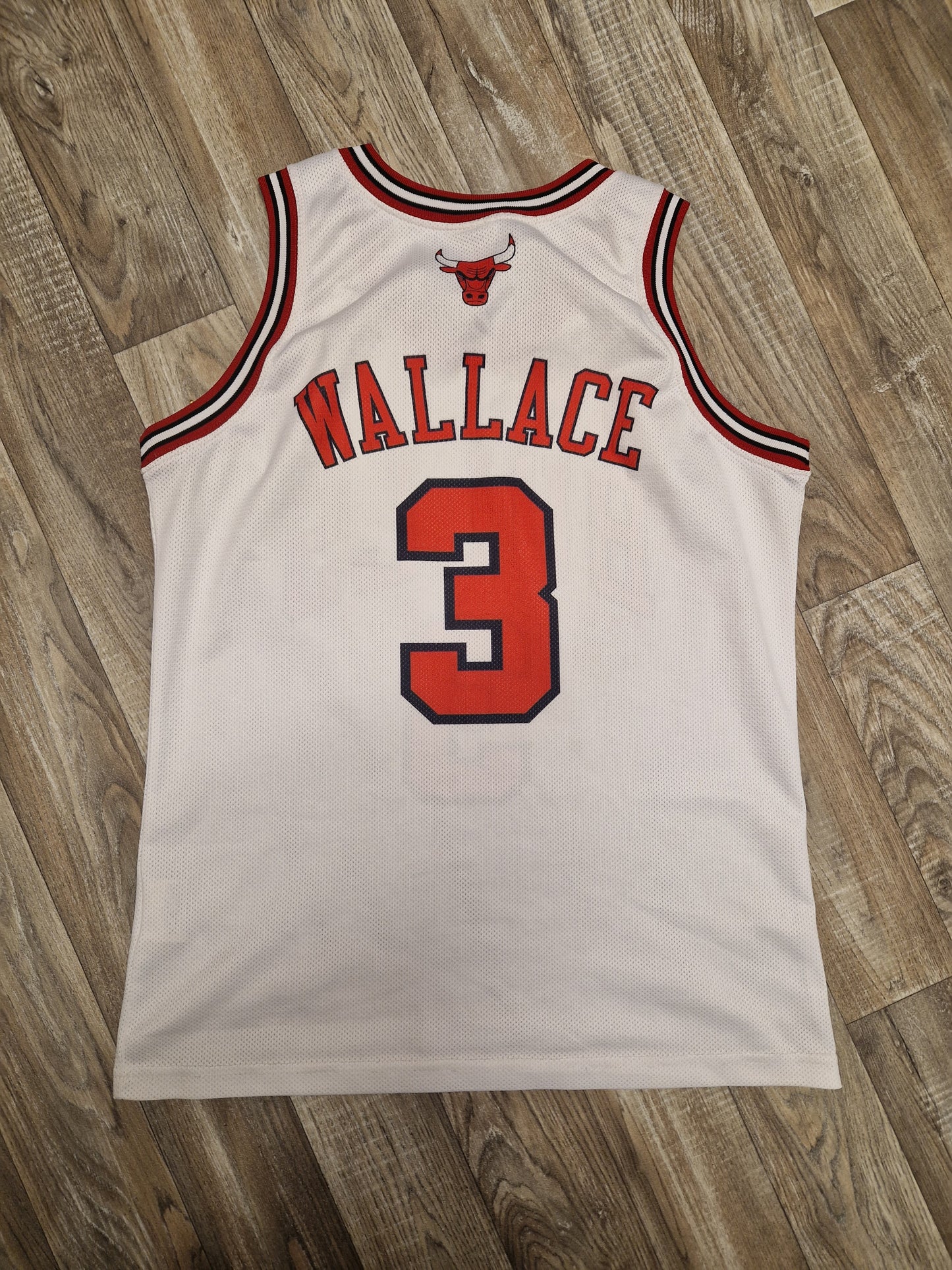 Ben Wallace Chicago Bulls Jersey Size Small